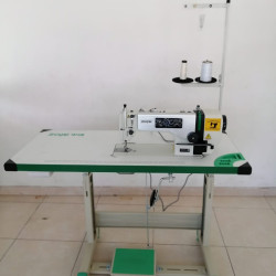 MAQUINA ZOJE RECTA CON CORTE DE HILO ELECTRONICA